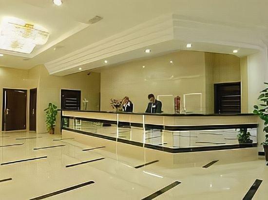 国宾中心酒店 罗兹 外观 照片